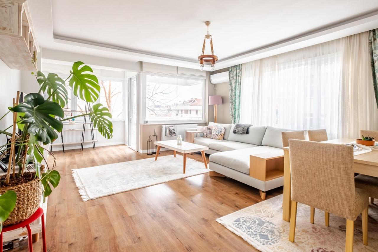 Vibrant Flat With Balcony In Maltepe Leilighet Istanbul Eksteriør bilde