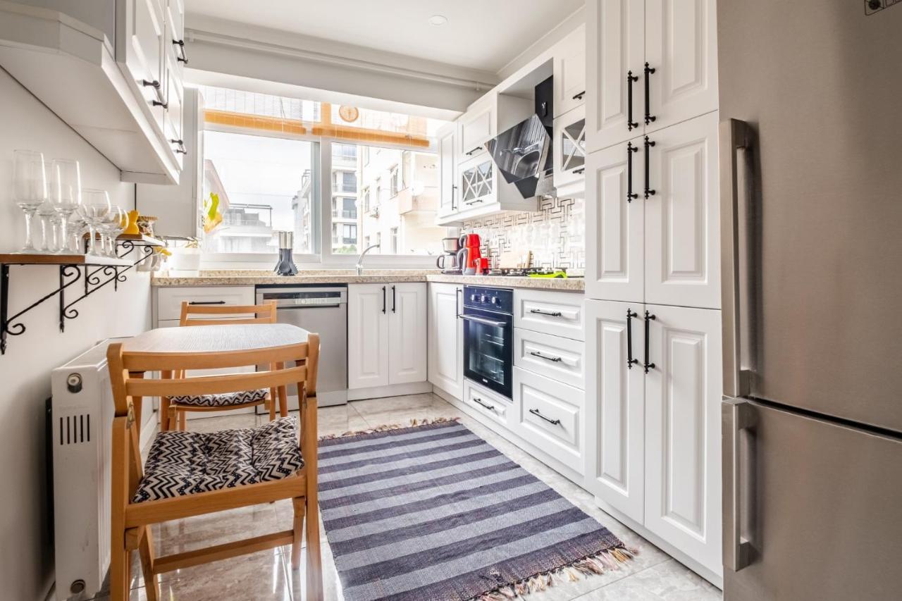 Vibrant Flat With Balcony In Maltepe Leilighet Istanbul Eksteriør bilde